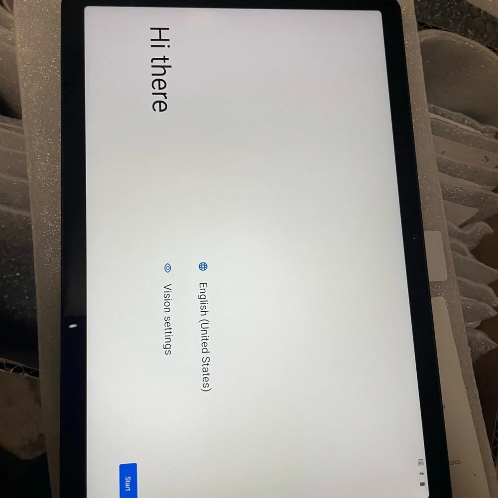 Rhino t105 32g unlocked to any carrier Sleek Black Tablet for Versatile Use
